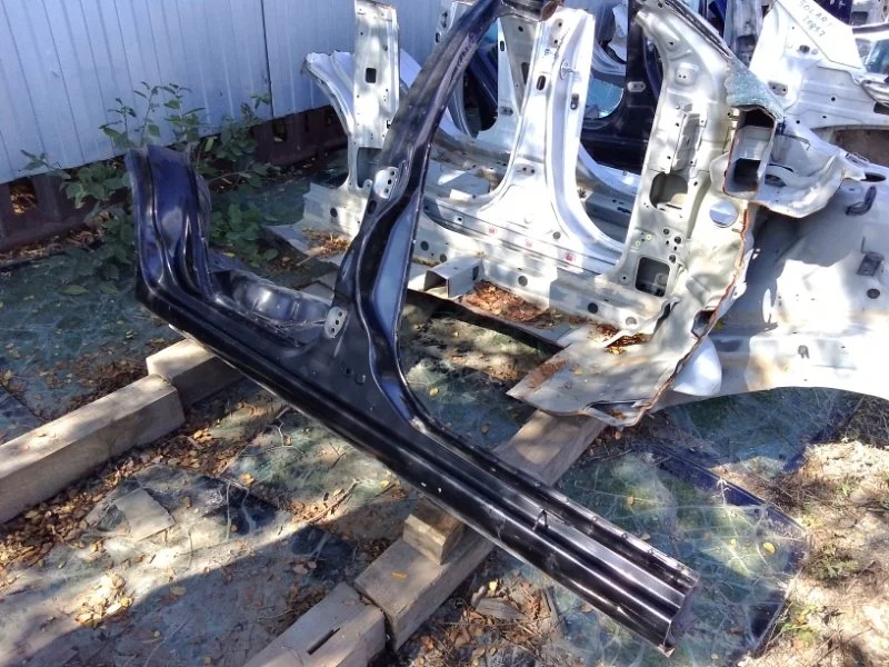 Порог кузова Kia Spectra I рестайлинг 2 (2004—2011)