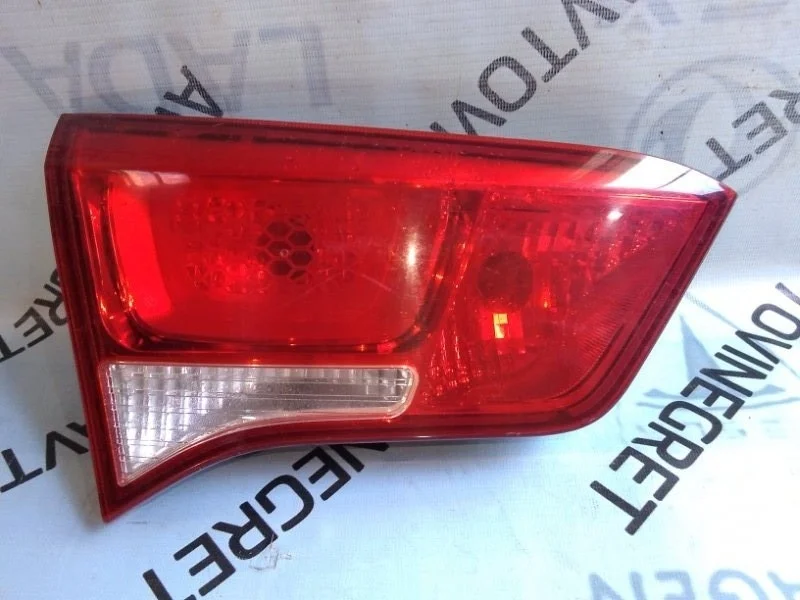 Фонарь Kia Rio III (2011—2015)