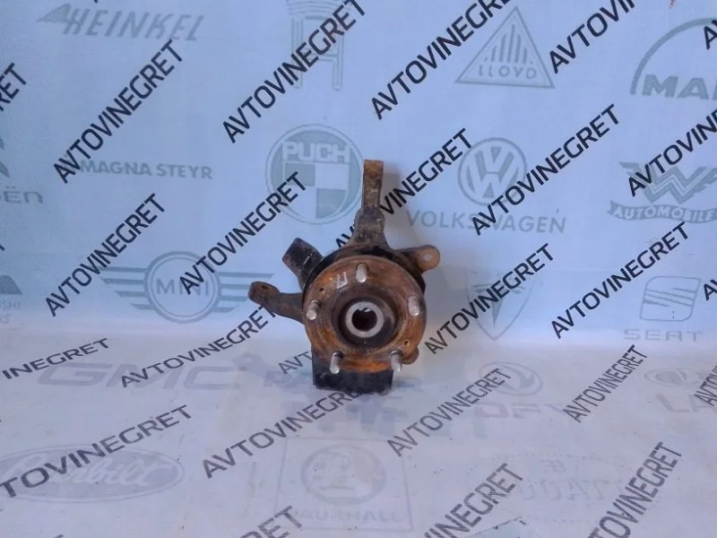 Кулак поворотный Kia Ceed JD (2012—2015)