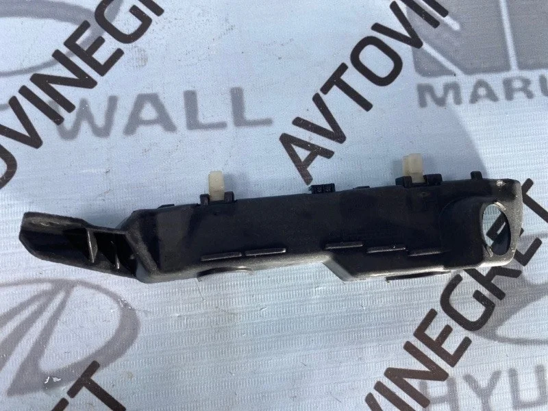 Кронштейн бампера Kia Ceed JD (2012—2015)