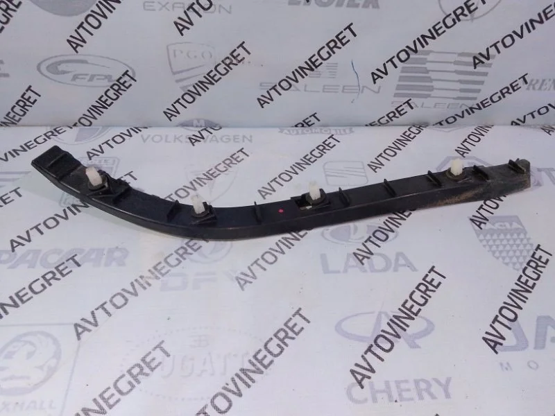 Кронштейн бампера Hyundai Solaris I рестайлинг (2014—2017)