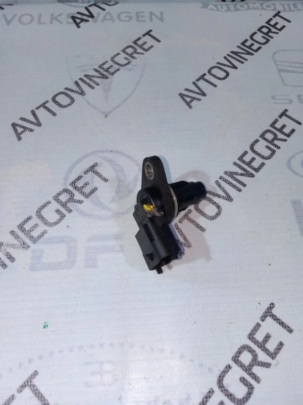 Датчик положения распредвала Hyundai Solaris I рестайлинг (2014—2017)