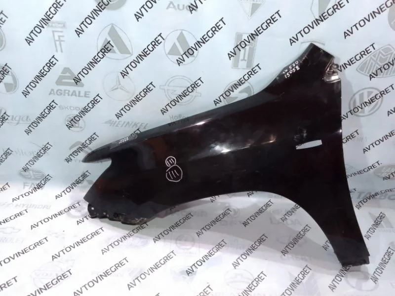 Крыло Lexus LX J200 рестайлинг 2 (2015—2023)