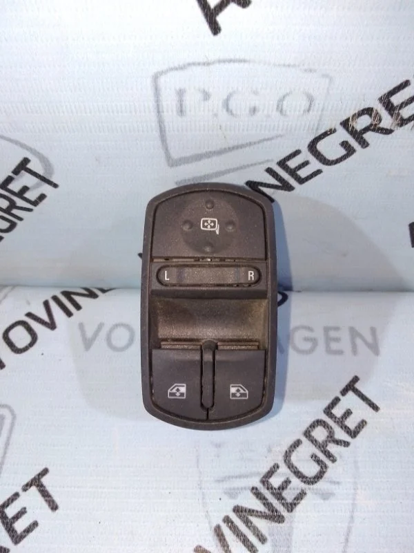 Блок управления стеклоподъемниками Opel Corsa D (2006—2010)