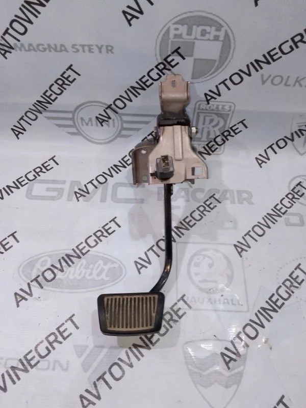 Педаль тормоза Kia Rio III (2011—2015)