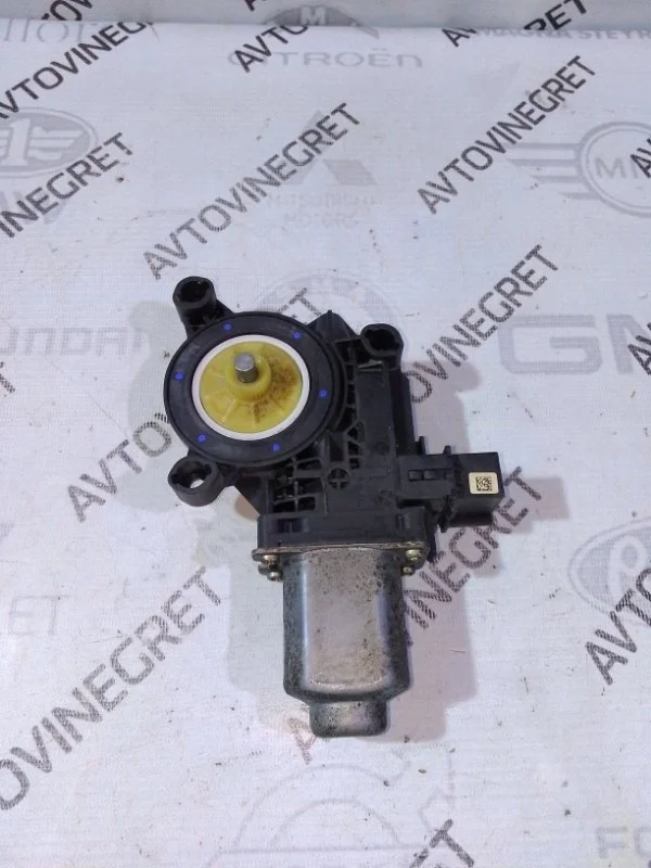 Мотор стеклоподъемника Volkswagen Amarok I (2010—2016)