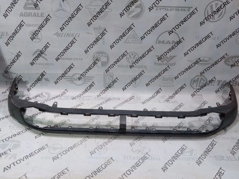 Накладка бампера Toyota RAV4 V (2018—2026)