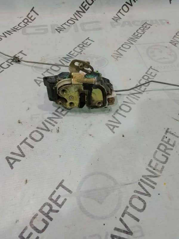 Замок двери Mitsubishi Lancer IX (2000—2007)