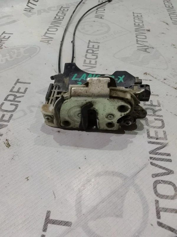 Замок двери Mitsubishi Lancer X (2007—2010)