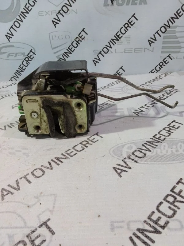 Замок двери Kia Rio III (2011—2015)