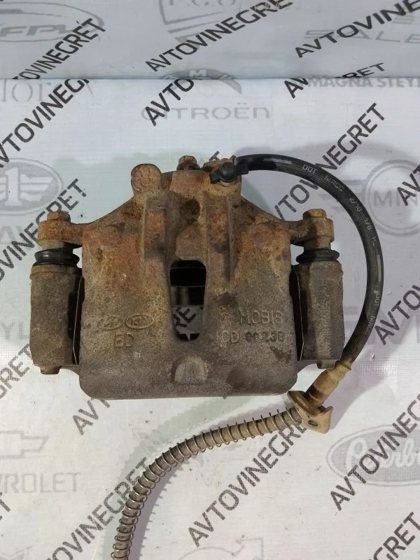 Суппорт тормозной Kia Ceed ED рестайлинг (2009—2012)