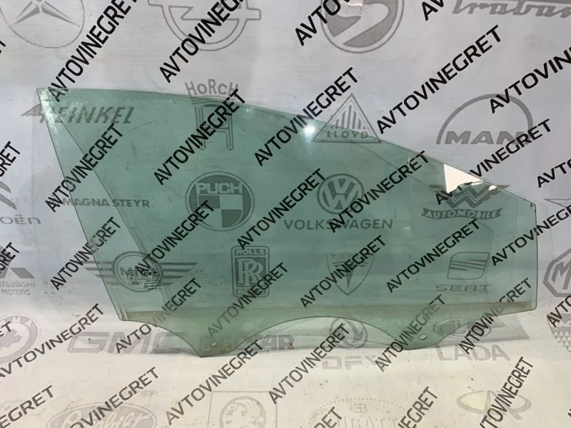 Стекло двери Ford Focus III (2011—2015)