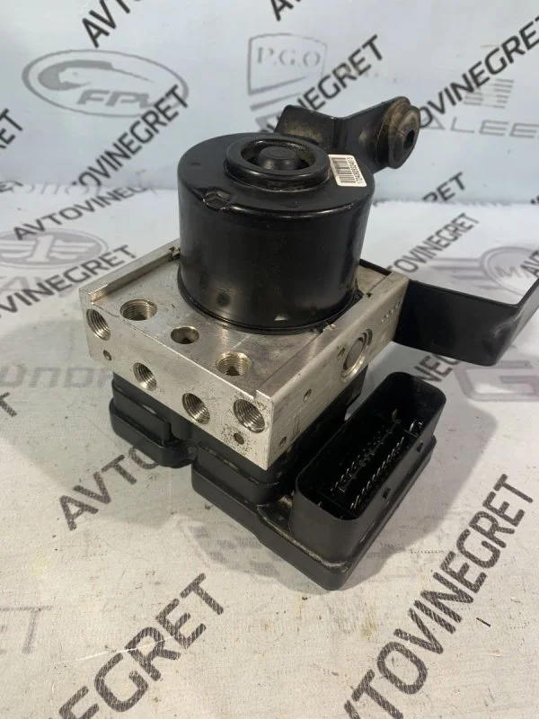 Блок ABS Ford Focus III (2011—2015)