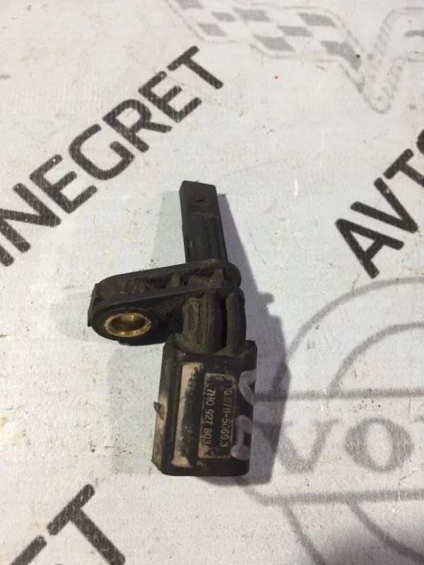 Датчик ABS Volkswagen Golf Plus I (2005—2009)