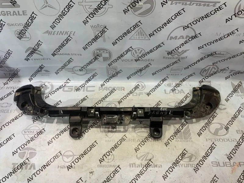 Кронштейн бампера BMW X1 E84 (2009—2012)