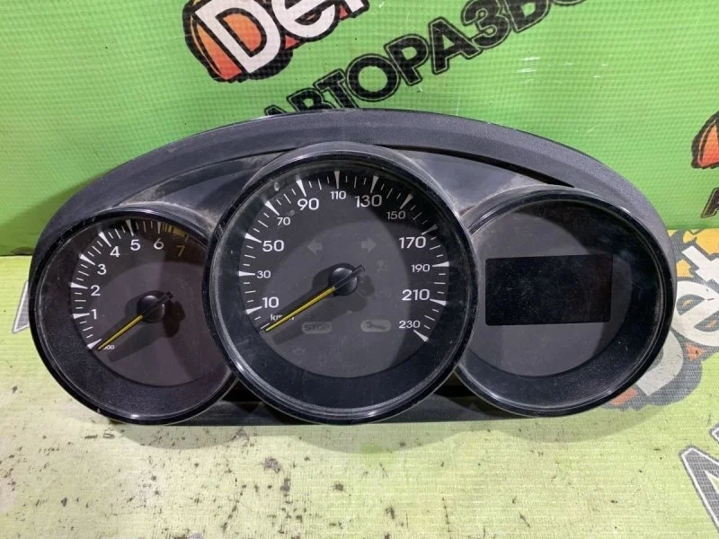 Щиток приборов Renault Fluence I (2009—2013)