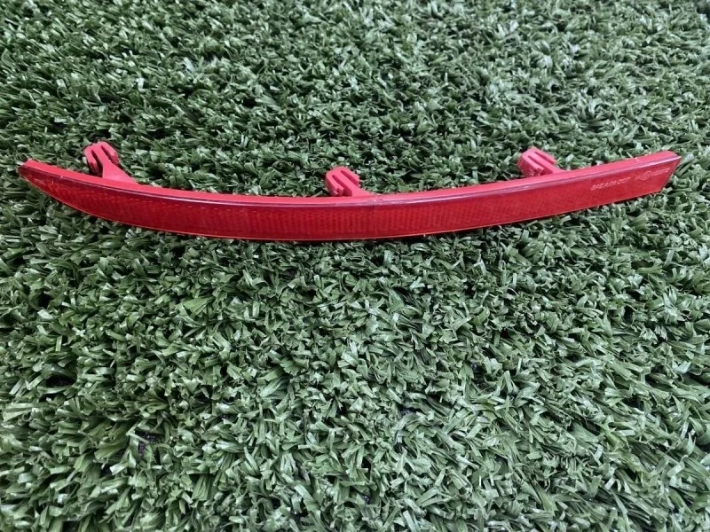 Катафот светоотражатель Volkswagen Tiguan I рестайлинг (2011—2019)