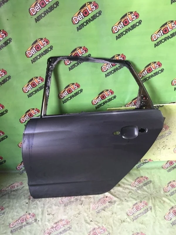 Дверь Citroen C4 II (2010—2016)
