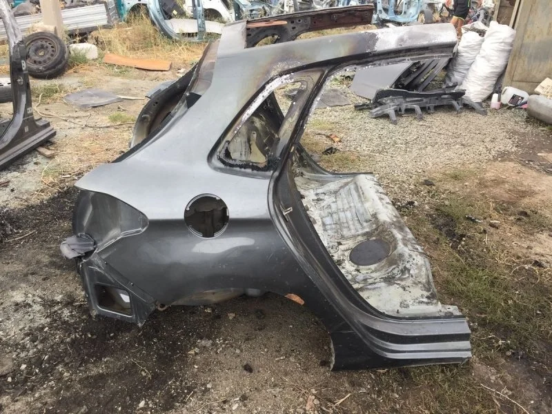 Крыло Citroen C4 II (2010—2016)