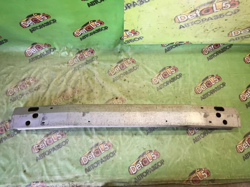 Усилитель бампера Lexus RX II рестайлинг (2006—2009)