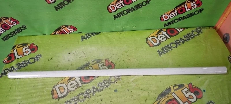 Молдинг двери Renault Logan I рестайлинг (2009—2015)