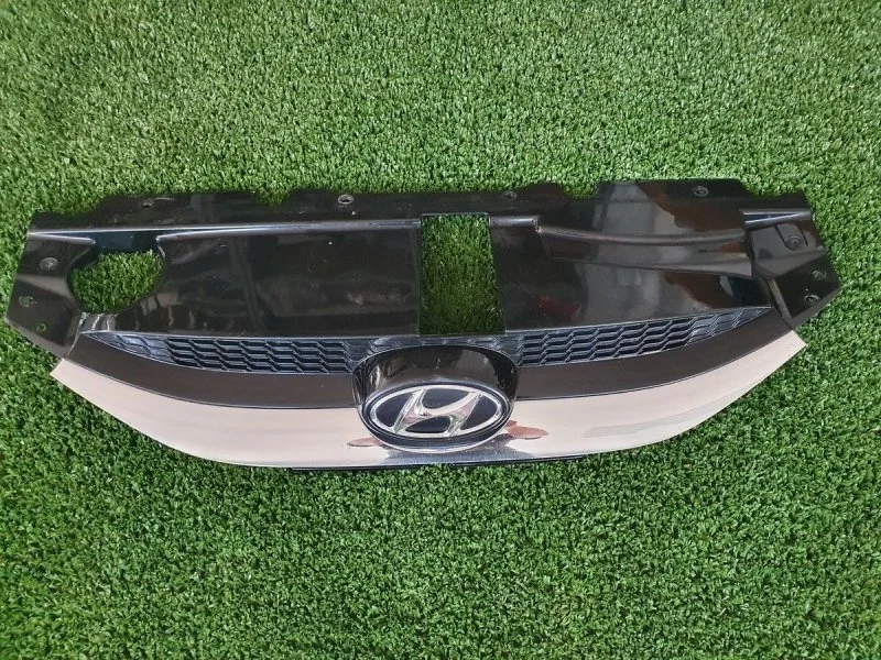 Решетка радиатора Hyundai ix35 I (2009—2013)