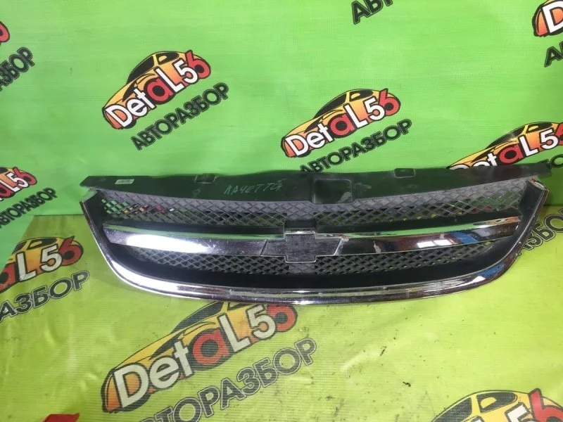 Решетка радиатора Chevrolet Lacetti I (2004—2013)