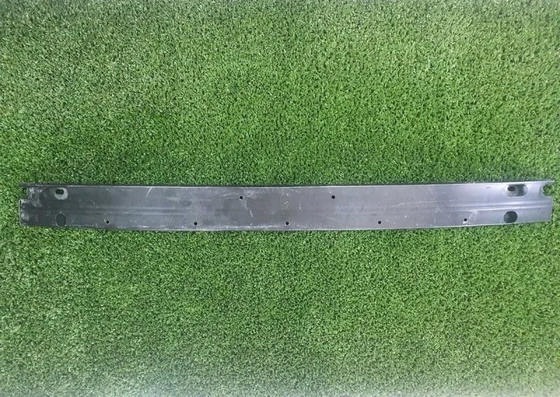 Усилитель бампера Toyota RAV4 IV (2012—2015)