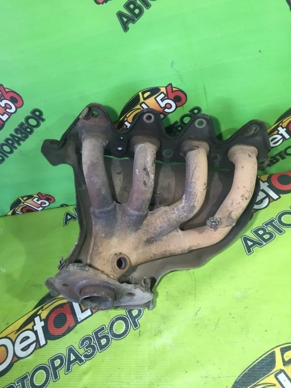 Коллектор выпускной Renault Megane II (2002—2006)