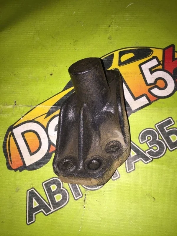 Кронштейн опоры двигателя Hyundai Solaris I (2010—2014)