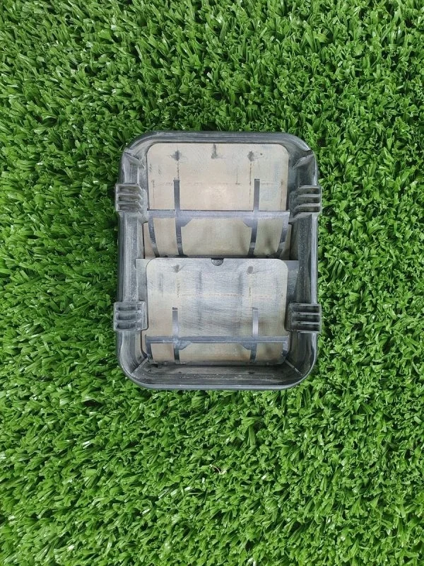 Клапан вентиляции кузова ВАЗ (LADA) XRAY I (2015—2022)