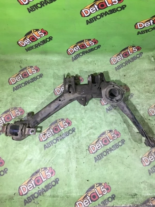 Рычаг Honda Civic VIII (2005—2009)