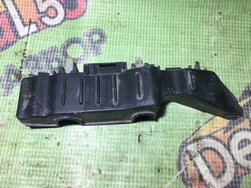 Кронштейн бампера Hyundai Solaris I (2010—2014)