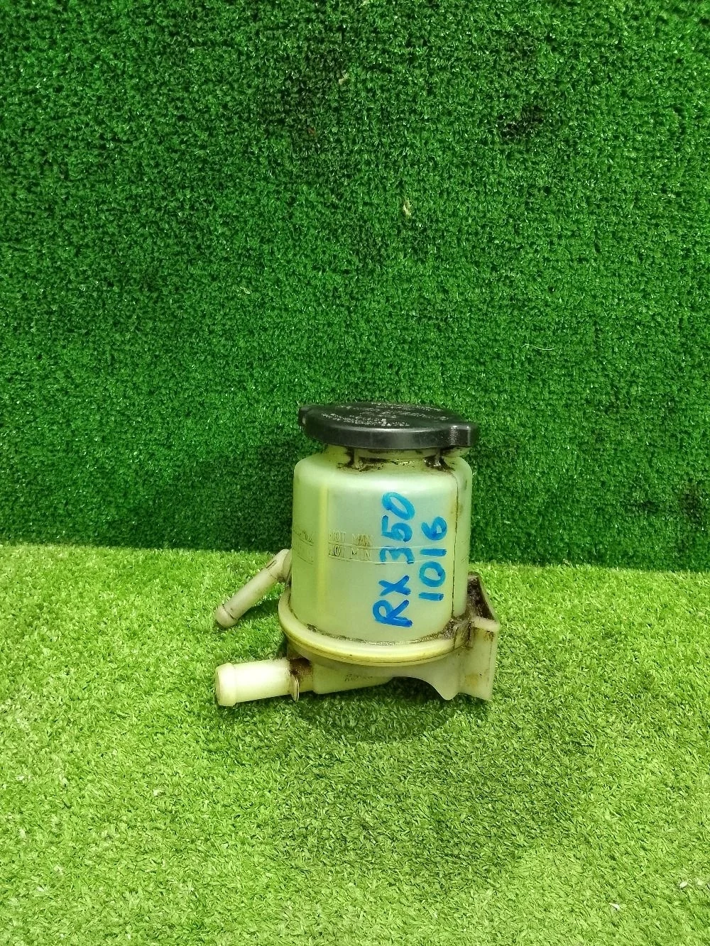 Бачок ГУР Lexus RX II (2003—2006)