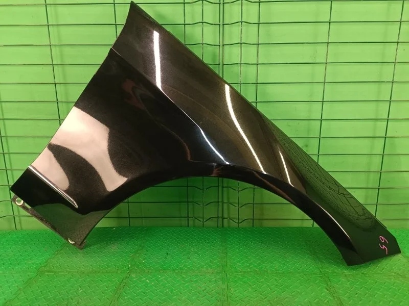 Крыло Mercedes-Benz 22.03.2010 W212