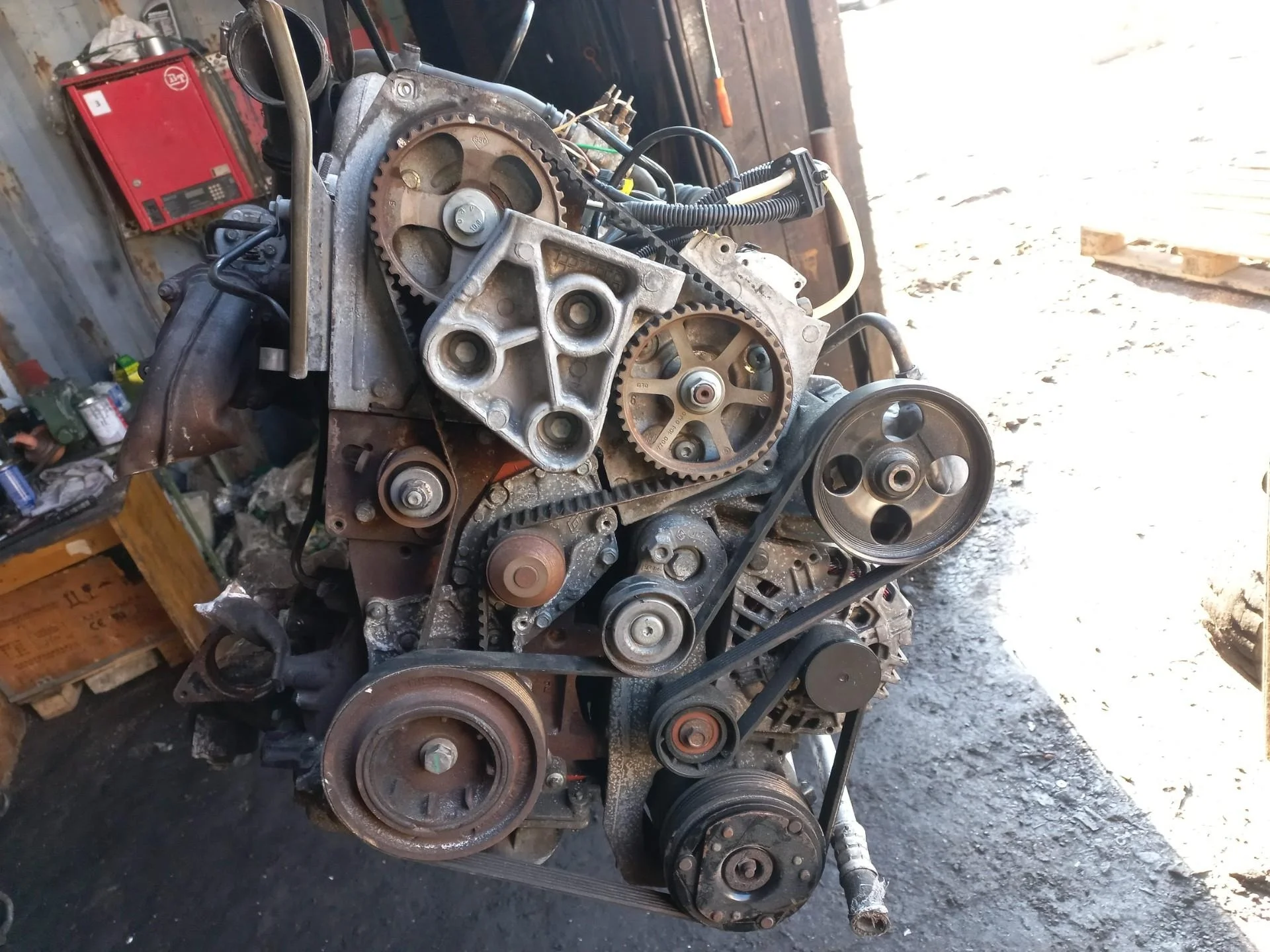 Двигатель F9Q760 Renault Trafic 2 0.0 0