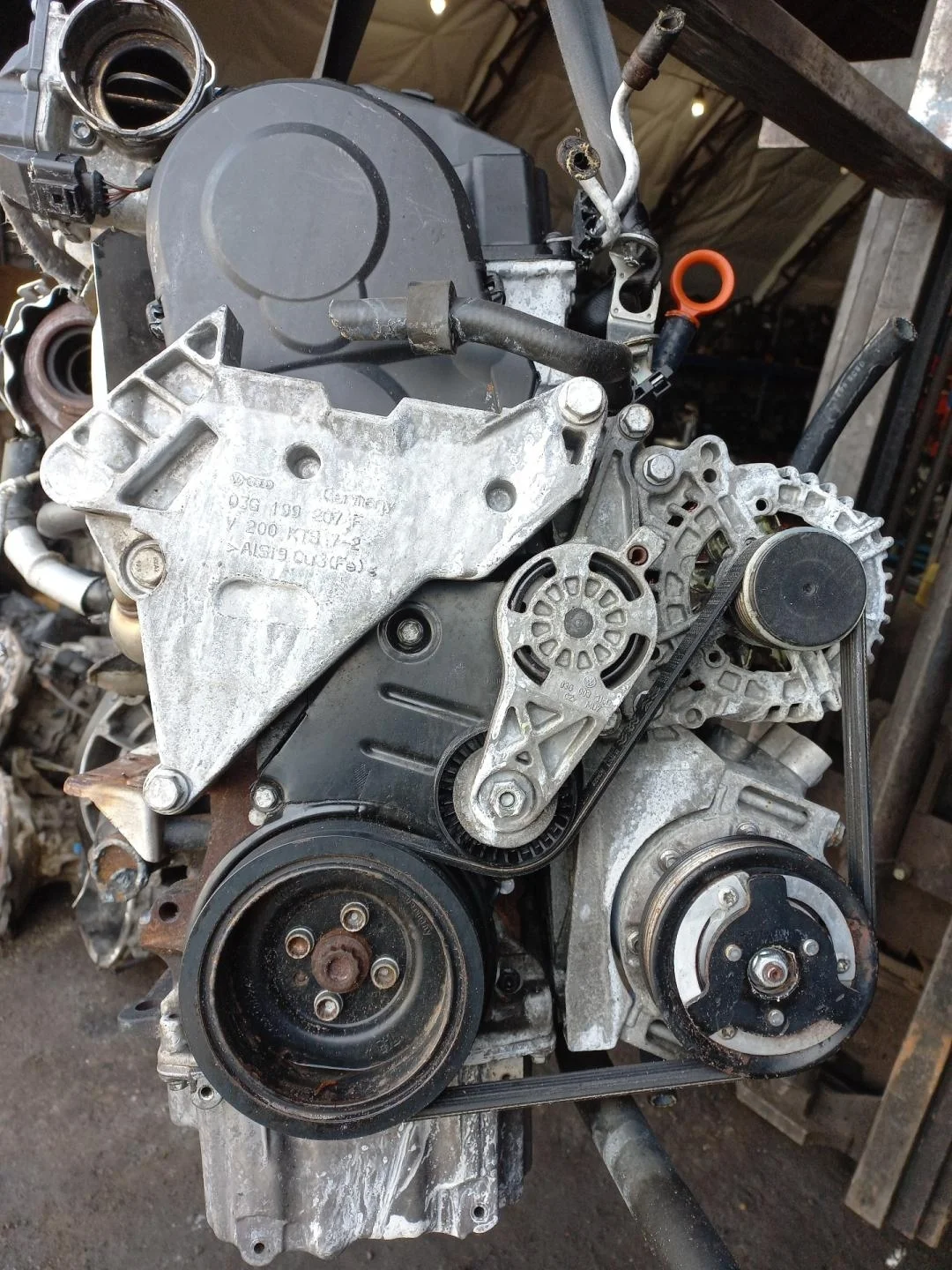 Двигатель BMM Volkswagen Touran 1 0.0 0