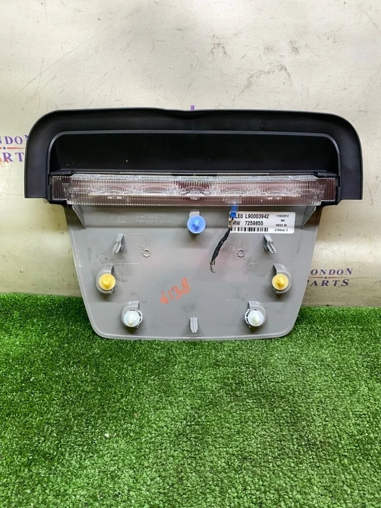 Стоп-сигнал BMW F30