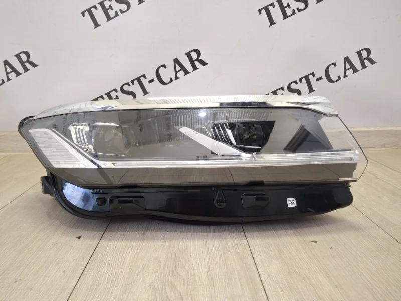 Фара led VW Tuareg 3 2019- CR7