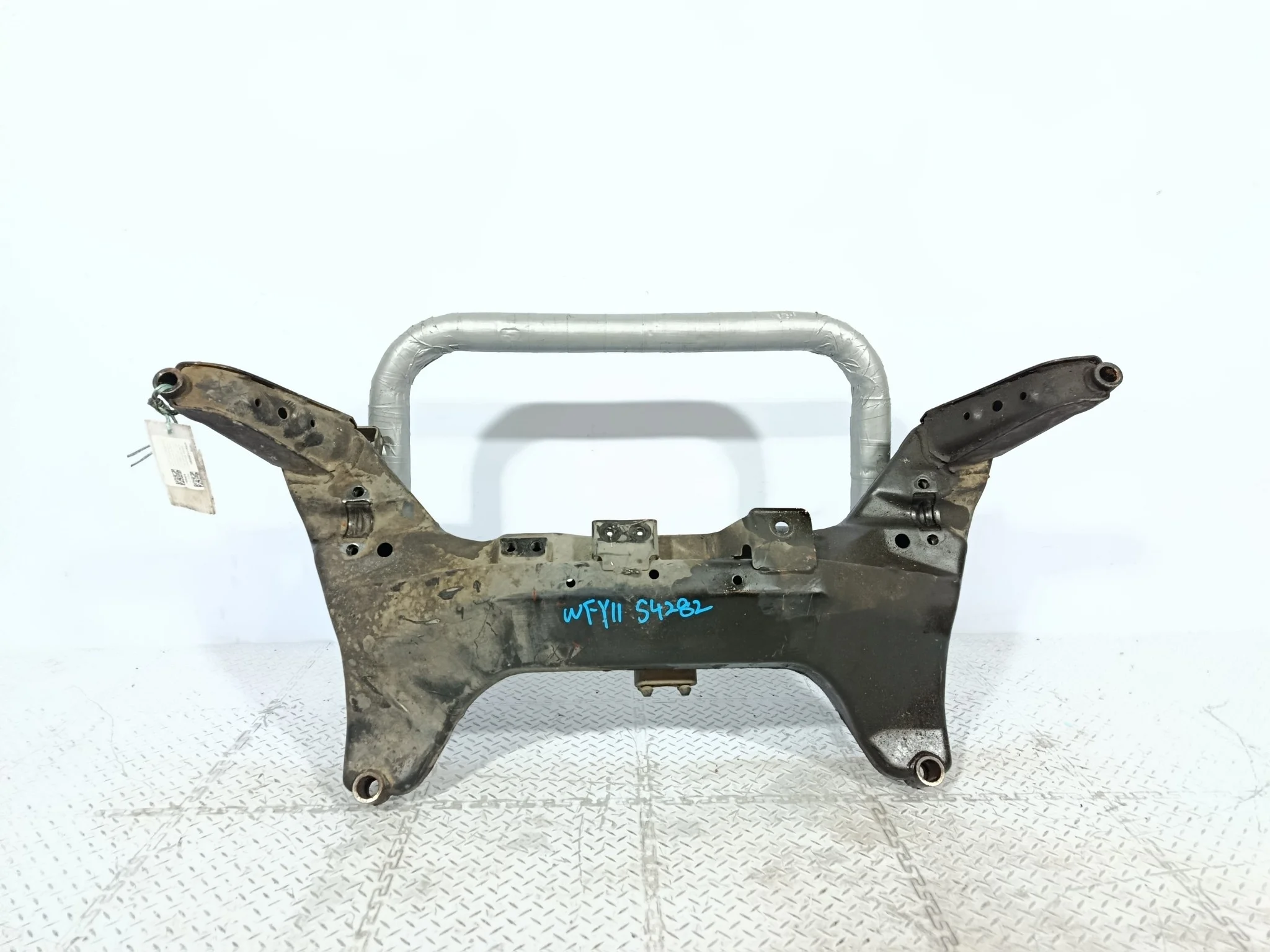 БАЛКА Двигатель/ПОДРАМНИК NISSAN MAZDA ПЕРЕДНЯЯ 544014M400 S4282