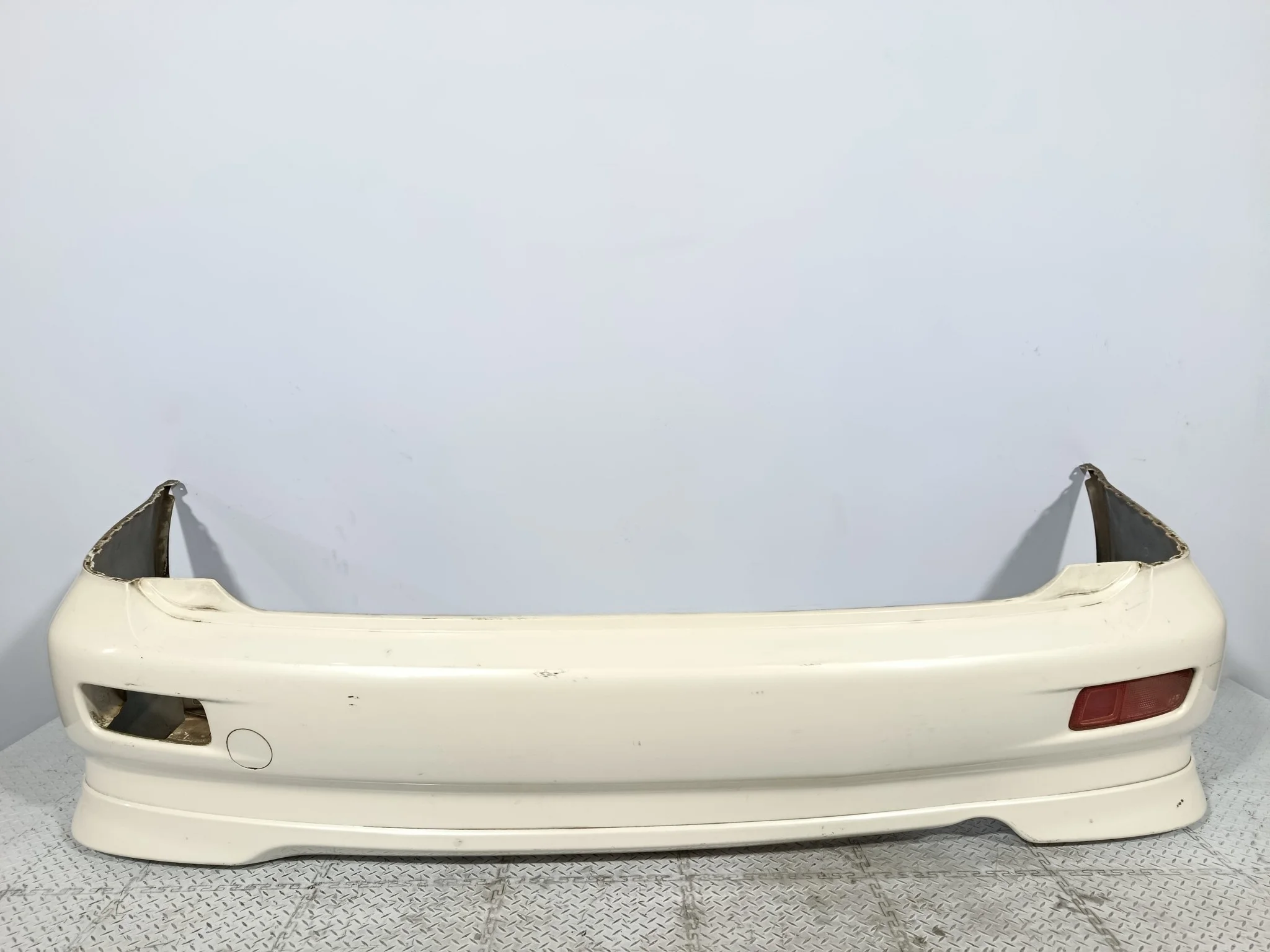 БАМПЕР HONDA STREAM 71501S7A000ZA ЗАДНИЙ белый, NH624P KE810