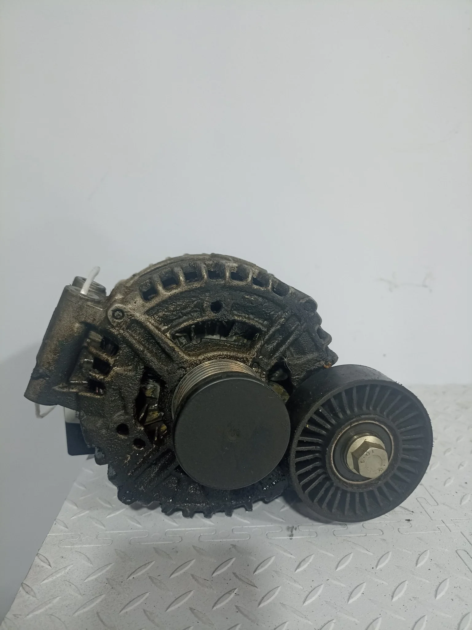 ГЕНЕРАТОР BMW 12317521178 XE348Z