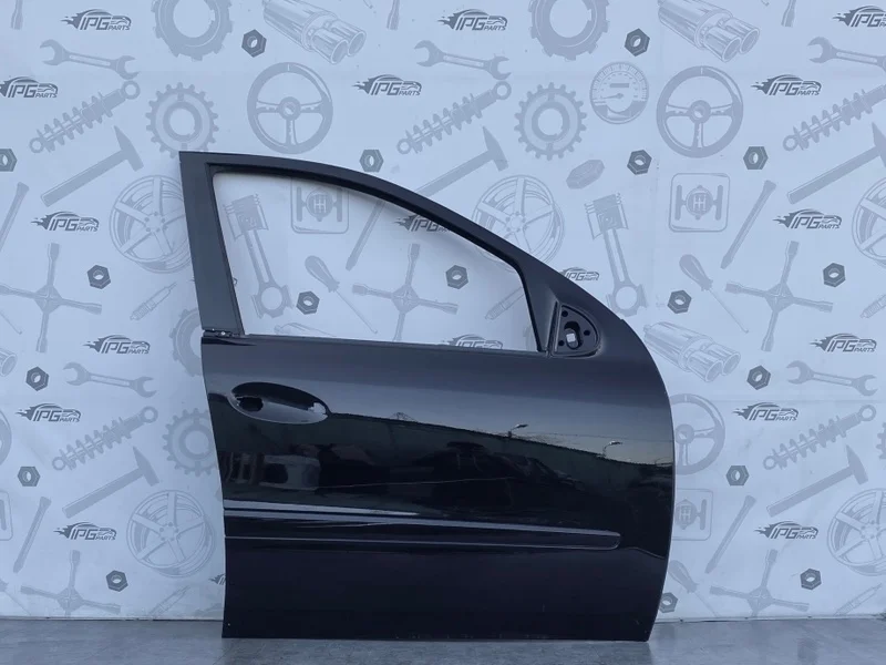 Дверь передняя правая Mercedes-benz 2009 W164