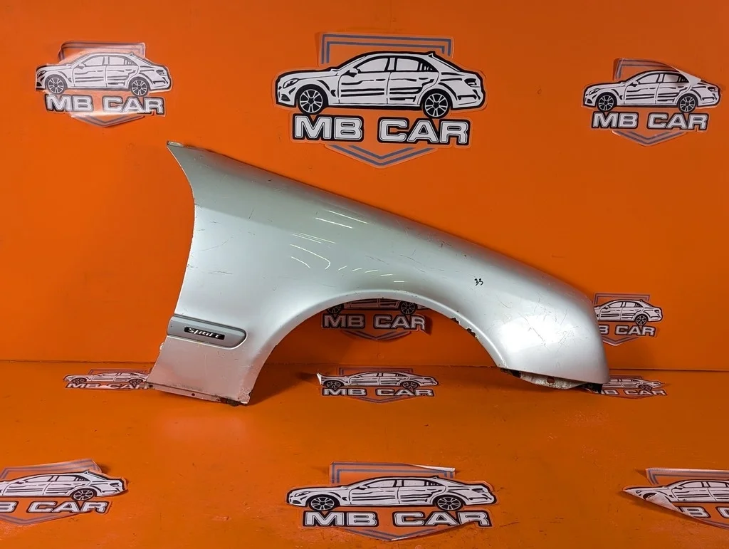 Крыло переднее правое Mercedes-Benz