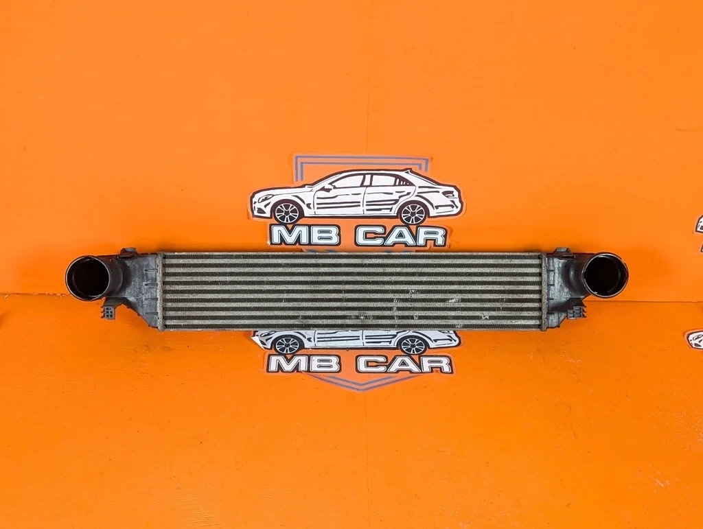 Интеркулер Mercedes-Benz