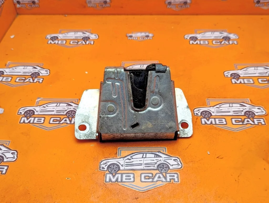 Замок багажника Mercedes-Benz