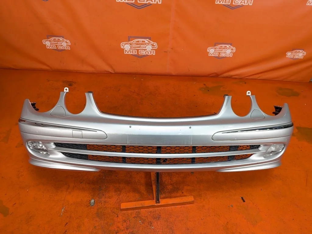 Бампер передний Mercedes-Benz