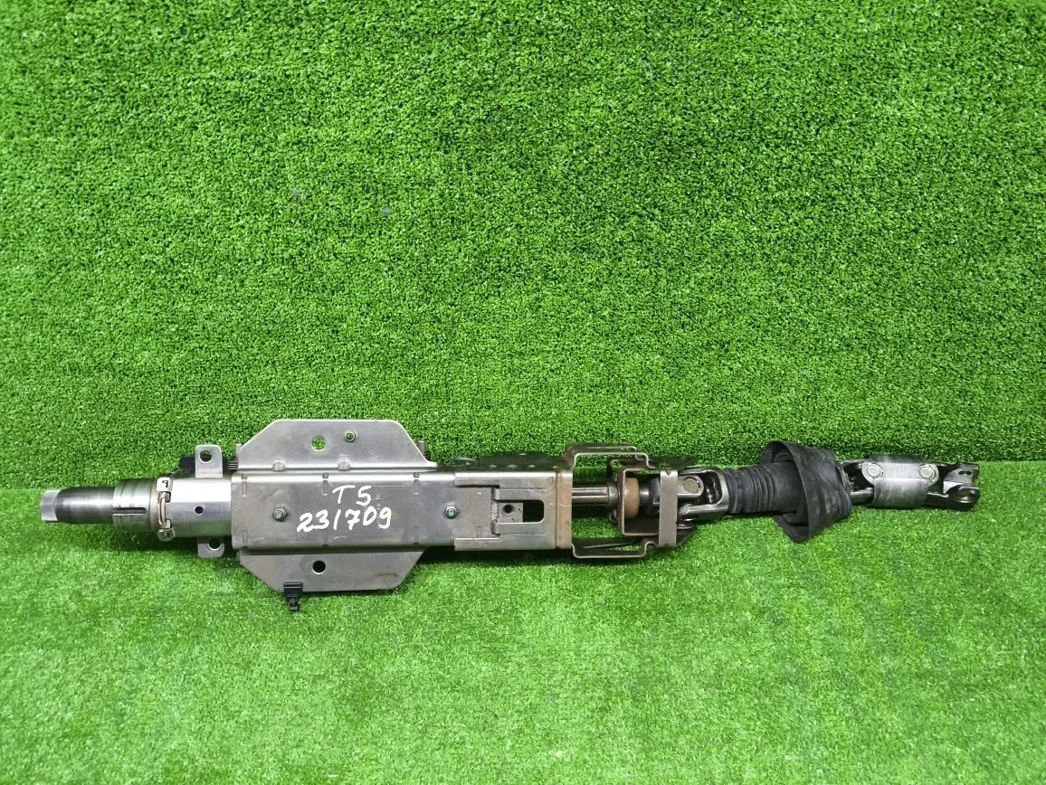 Кардан рулевой рейки VOLKSWAGEN TRANSPORTER T5 2003- б/у TRANSPORTER T5(2003-2015)