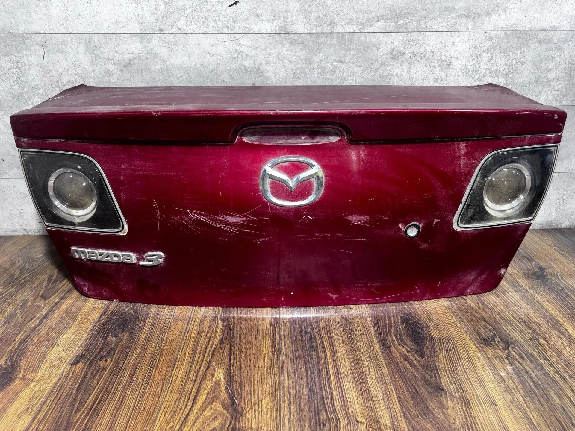 крышка багажника Mazda 3 BK