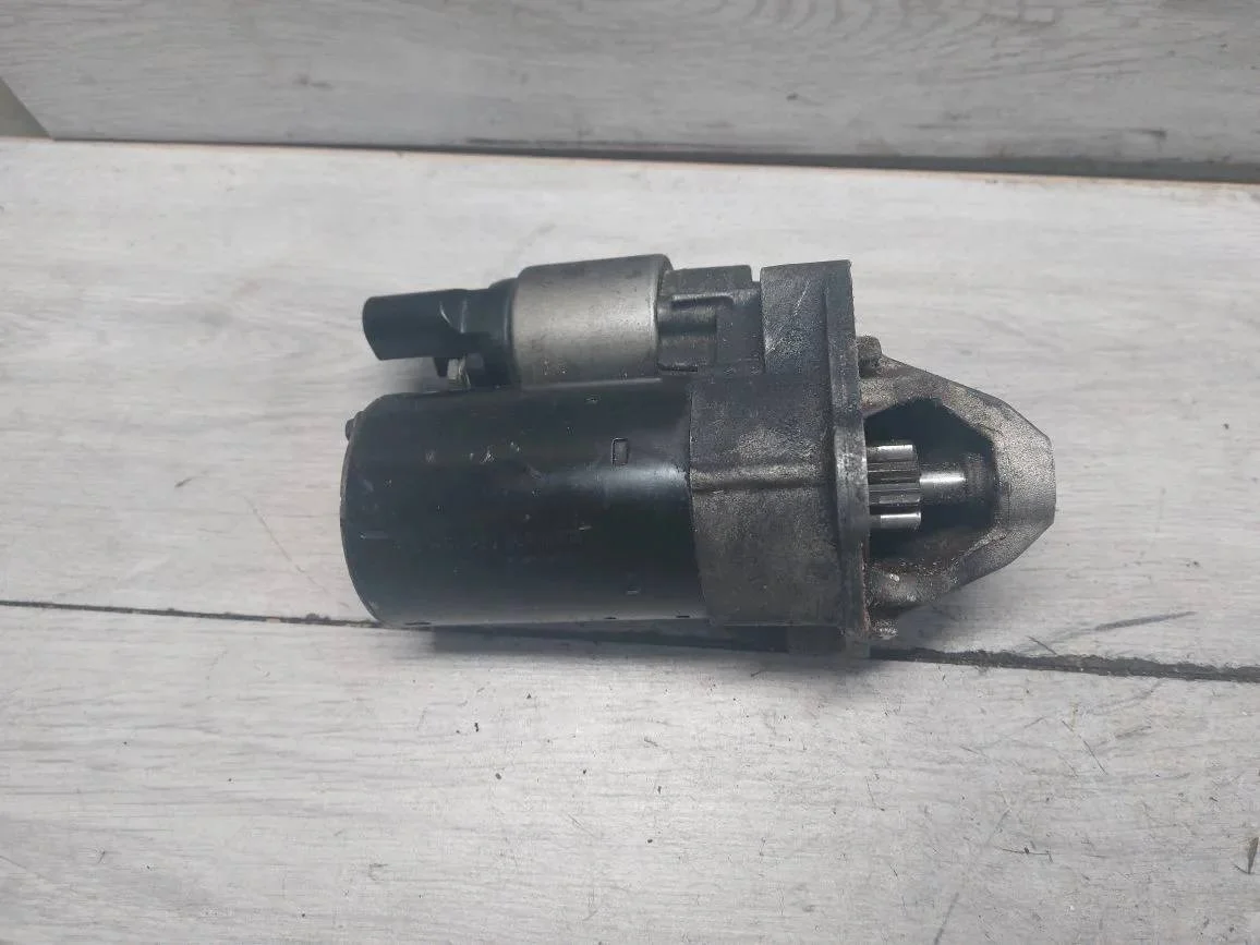 стартер Audi A4 B7